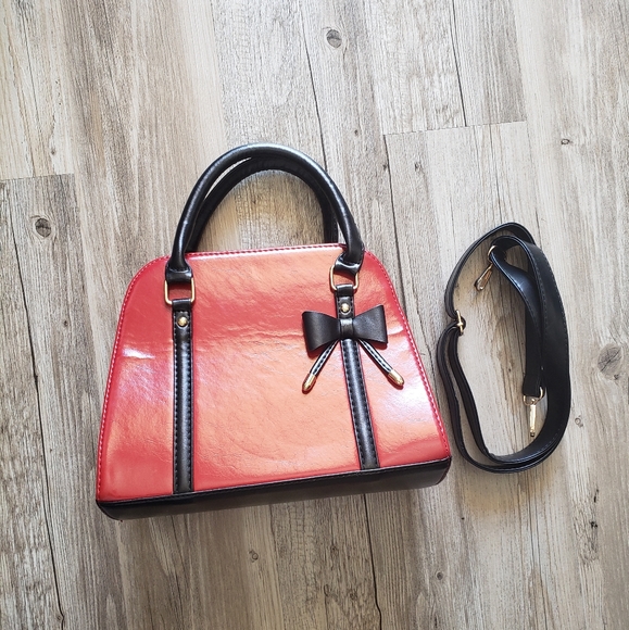 Handbags - Gorgeous Red Purse